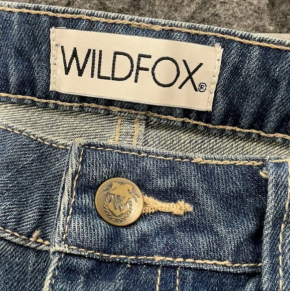 Wildfox Distressed Straight Leg Jeans – Size 26 - Picture 4 of 5